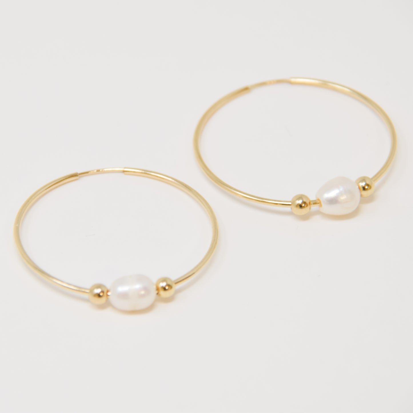 Simple Pearl Hoop