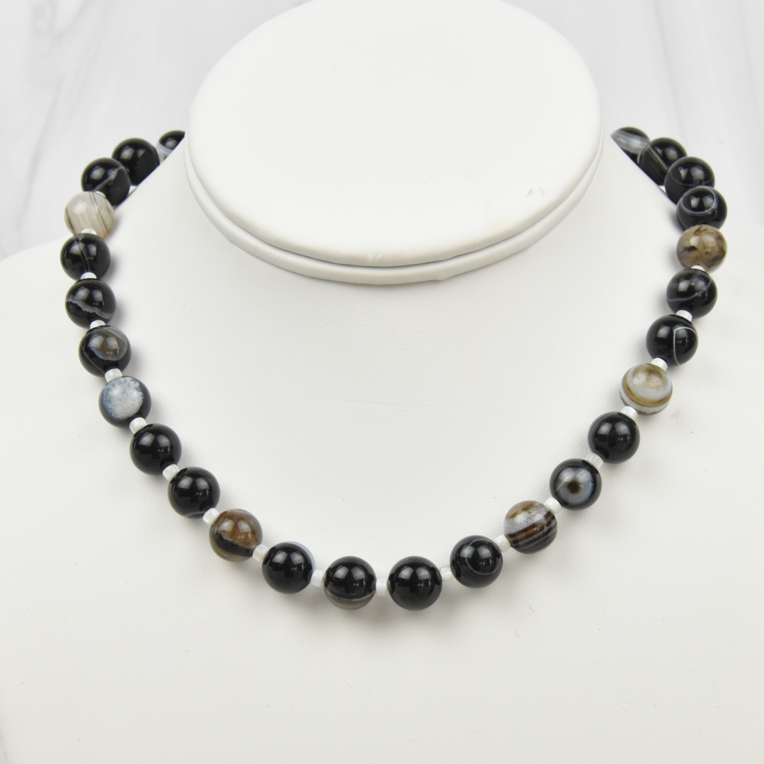 Well Rounded - Black Sardonyx