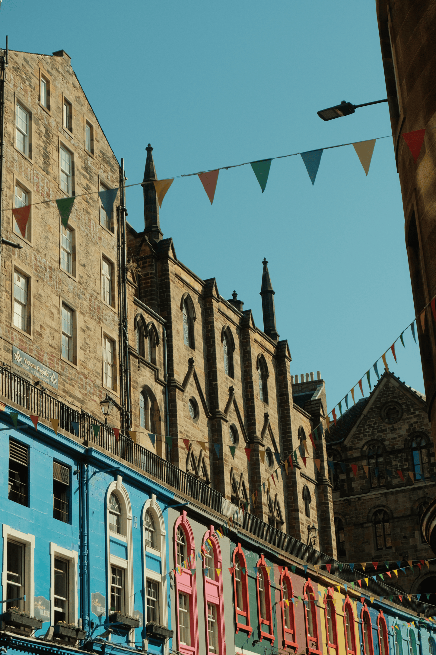 Victoria Street Necklace