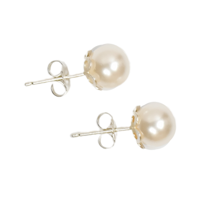 Classic Pearl Stud