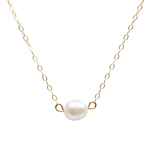 Simple Pearl Necklace