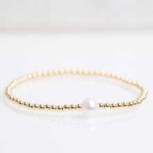 Load image into Gallery viewer, Classy Bracelet
