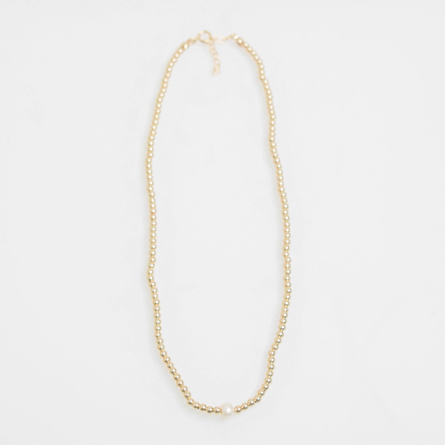 Classy Pearl Necklace