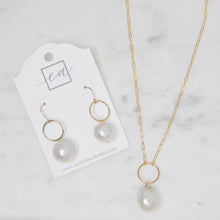 Load image into Gallery viewer, Paperclip, Pearl, &amp; Circle Necklace
